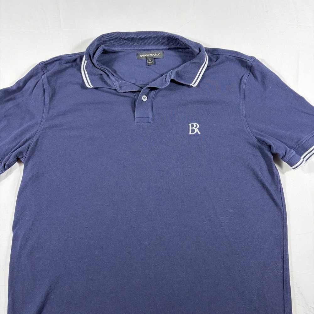 Banana Republic Mens Polo Shirt Medium Blue Short Sleeve Cotton Embroidered‎ BR